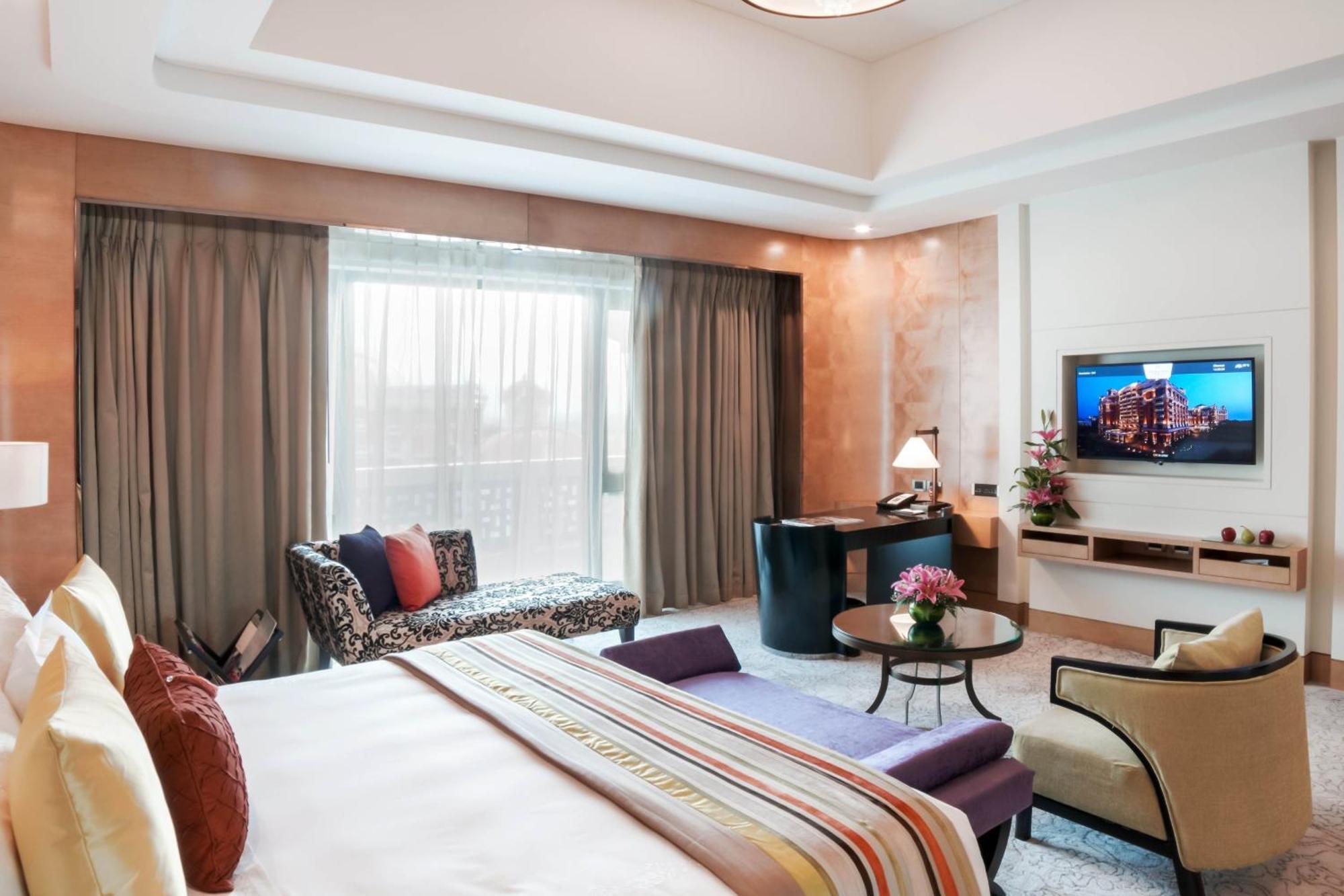 Itc Grand Chola, A Luxury Collection Hotel, Chennai Exteriör bild A suite at the hotel