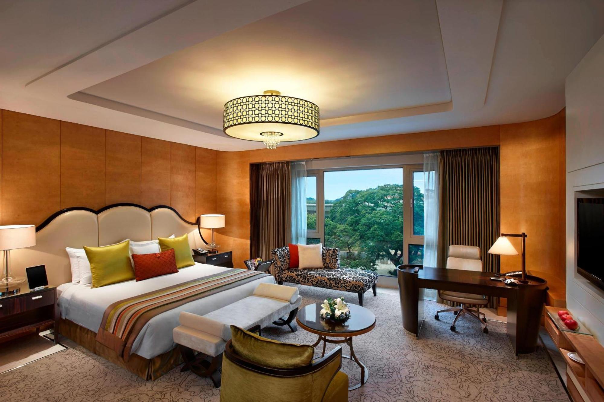 Itc Grand Chola, A Luxury Collection Hotel, Chennai Exteriör bild A suite at the hotel